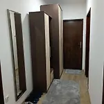 Entire House Floor - 2-bedroom Cozy & Peaceful דירה *